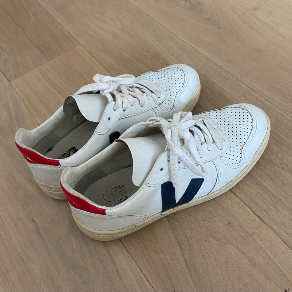 Vejas Sneakers